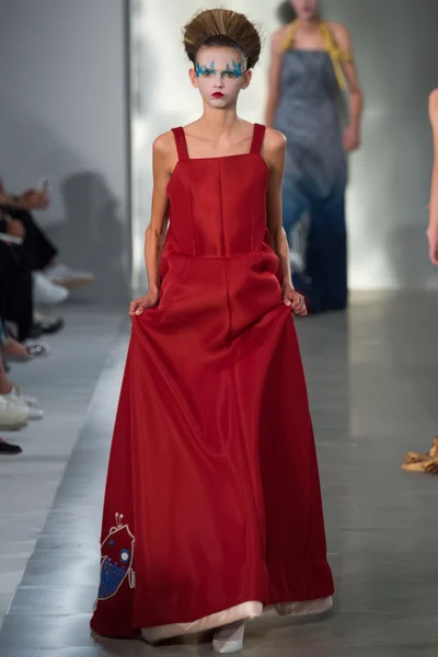 Look 28